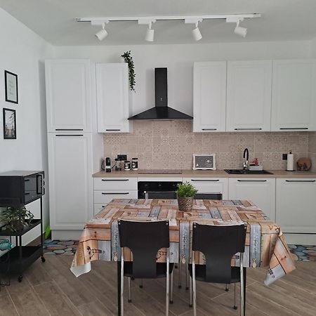 Suite Da Gabry 2 Olbia Exterior photo